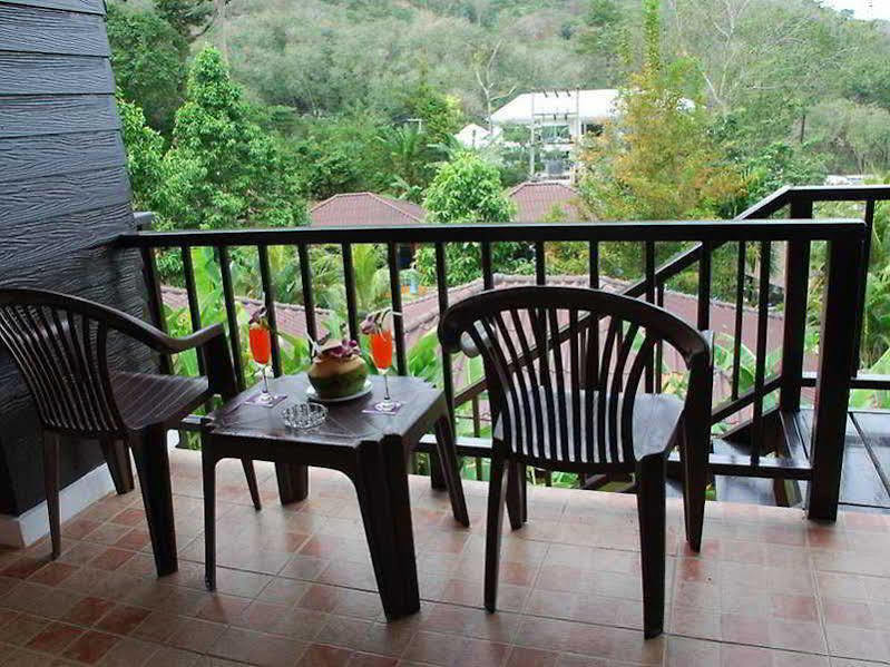 The Hill Resort Patong Exterior photo