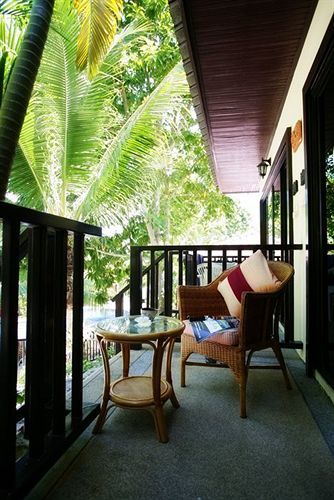 The Hill Resort Patong Exterior photo